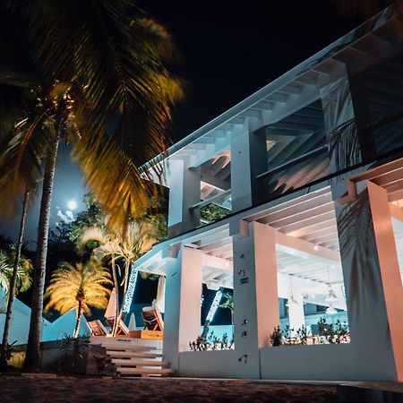 Gecko House Hotel West End Exterior photo